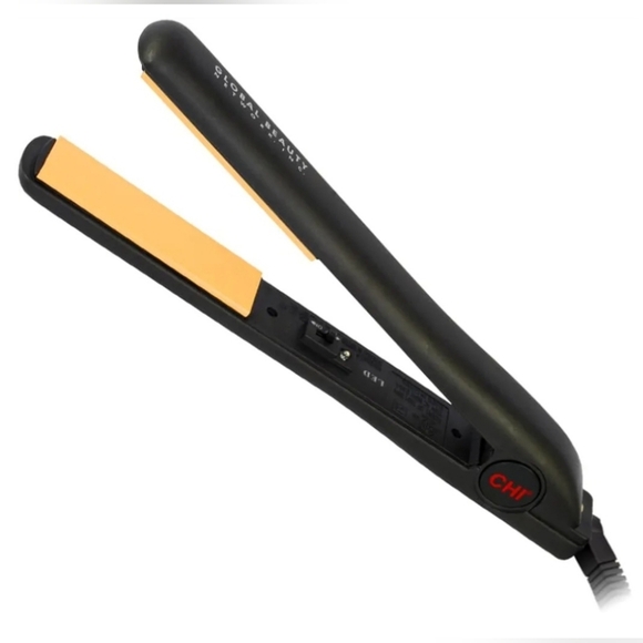 NIB CHI Ceramic Hairstyling Iron - Black and Gold - Picture 1 of 3
